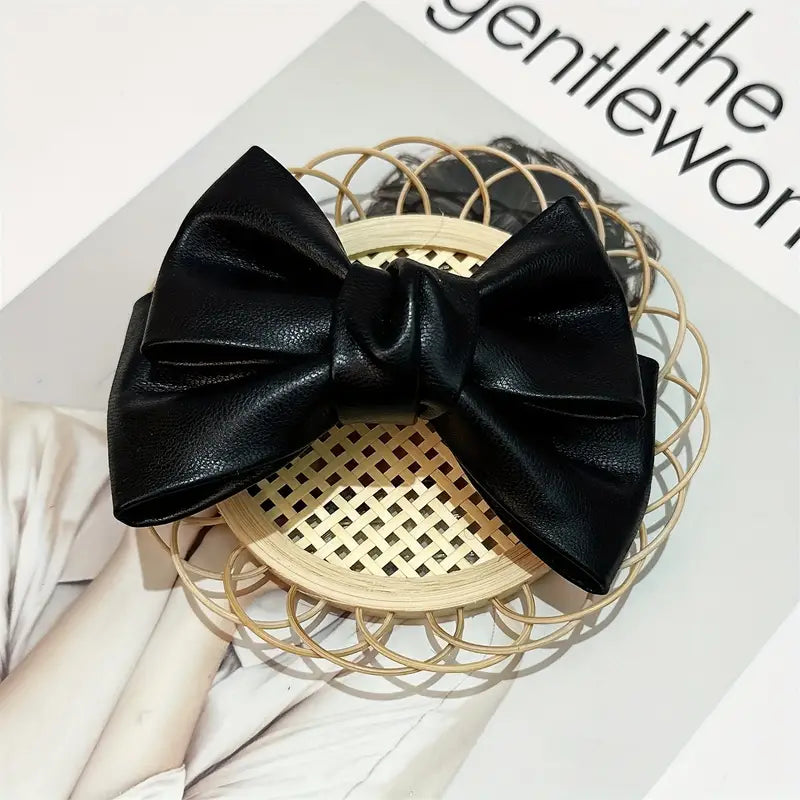Chloe - Leather Bow Hair Clip