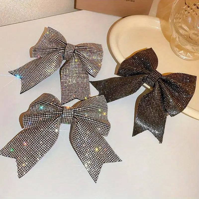 Clara - Rhinestone Bow Hair Clip