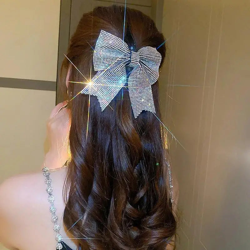 Clara - Rhinestone Bow Hair Clip